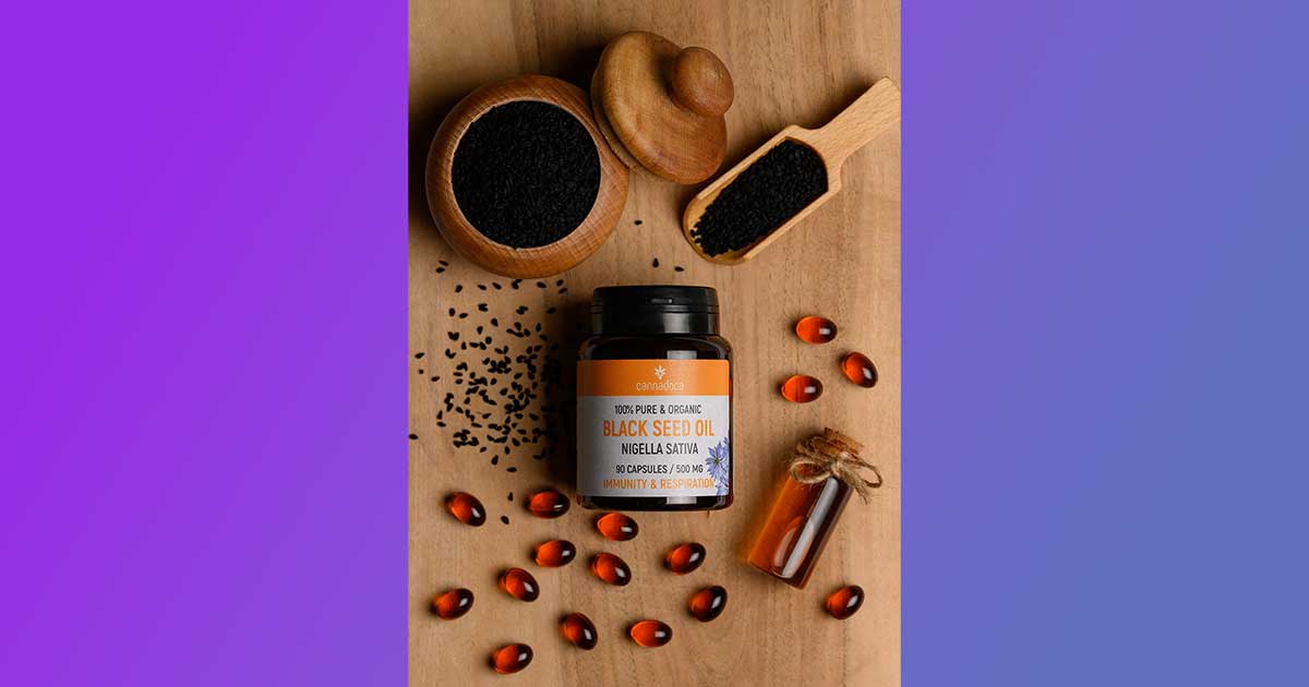 Масло от черен кимион – 9 причини да го включите в ежедневието си 1 Маслото от черен кимион е много популярно сред почитателите на натуралната грижа за здравето